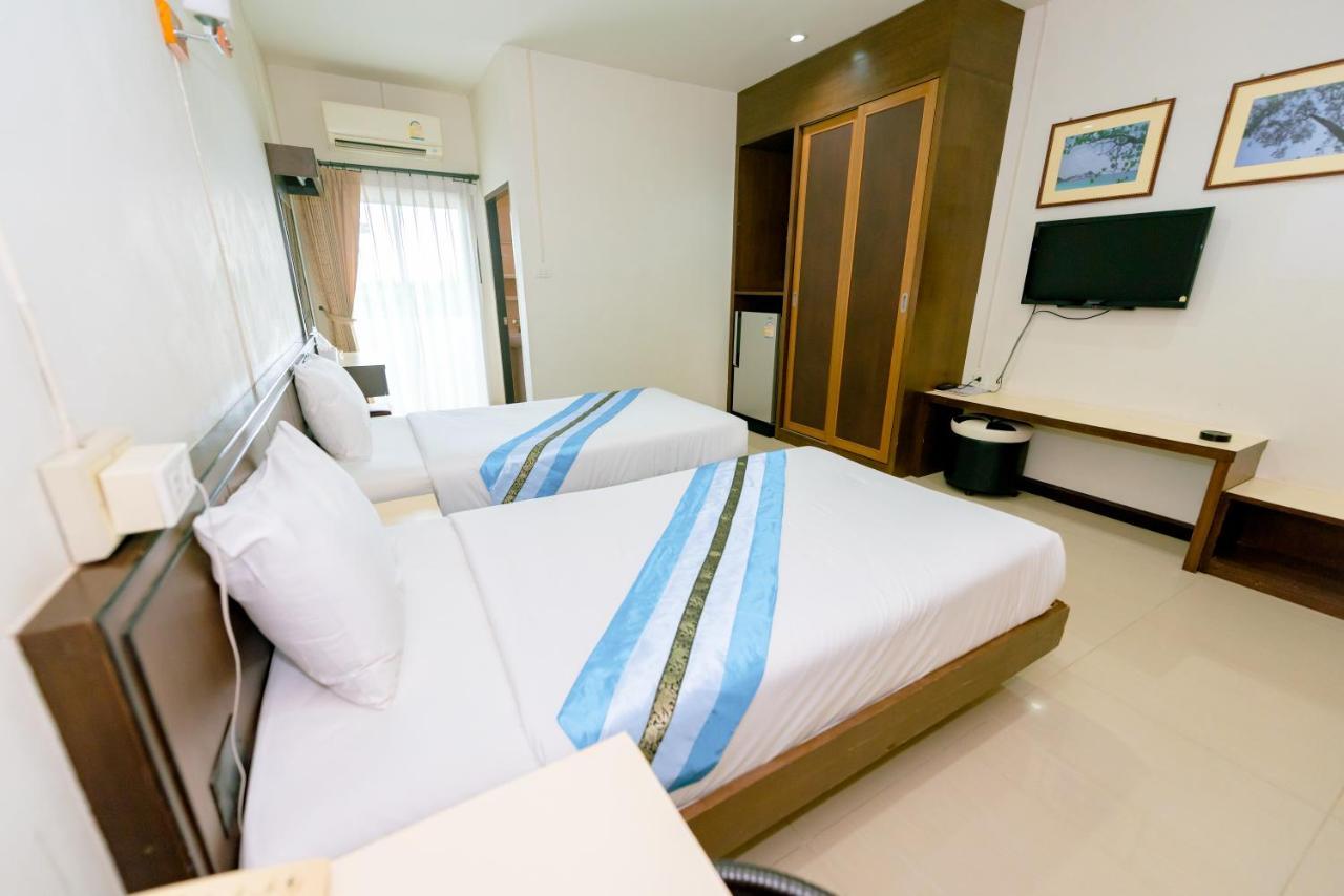 Bander Hotel Phu Khieo Exterior foto